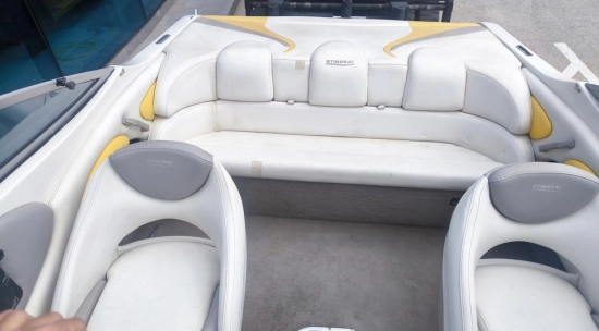 STINGRAY 220 LX de segunda mano en venta