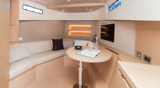 Solaris Power 44 ST OPEN nuova in vendita