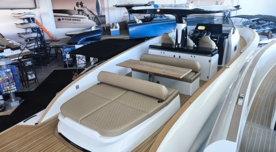 Solaris Power 40 OPEN nuevo en venta