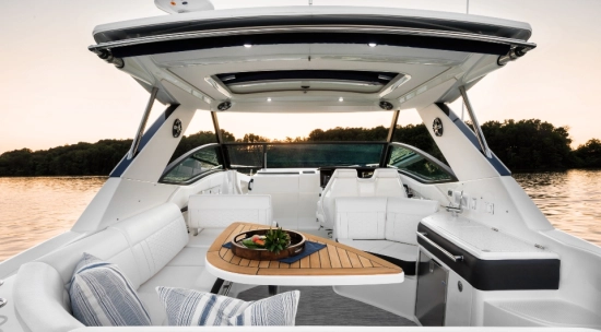 Sea Ray Sundancer 320 nuevo en venta