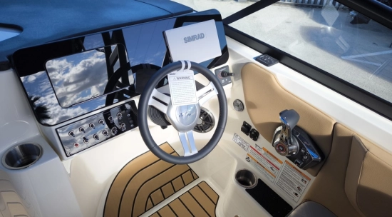 Sea Ray SDX 270 nuevo en venta