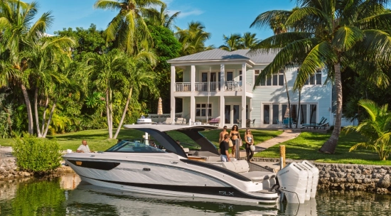 Sea Ray SLX 360 OUTBOARD nuova in vendita