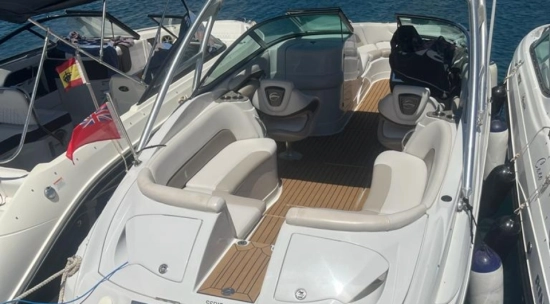 Crownline 265SS usado à venda
