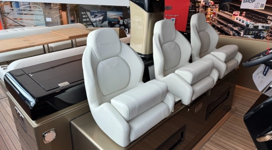 Solaris Power 44 ST OPEN nuova in vendita