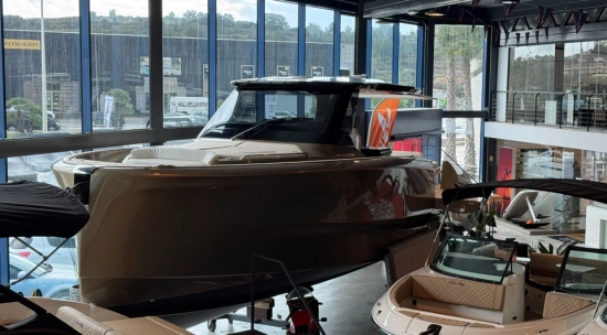 Solaris Power 44 ST OPEN nuova in vendita