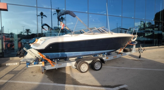 Stingray 220 LX usata in vendita