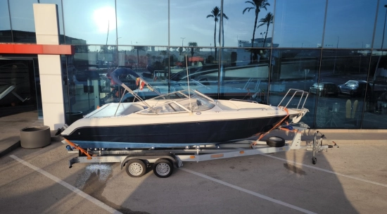 Stingray 220 LX usata in vendita