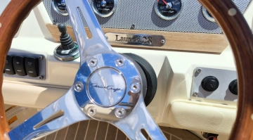 Chris Craft LAUNCH 28 usata in vendita