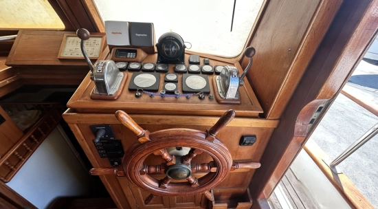 MARINE TRADER 40 de segunda mano en venta