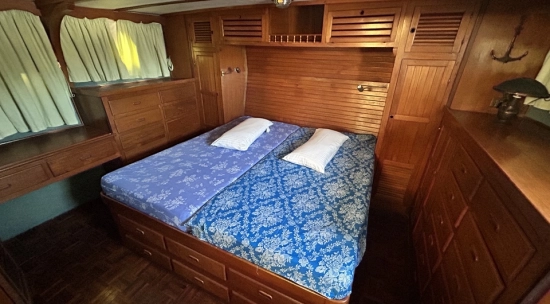 MARINE TRADER 40 de segunda mano en venta