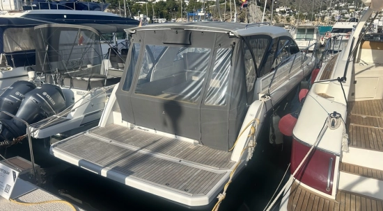 Sealine S335 de segunda mano en venta