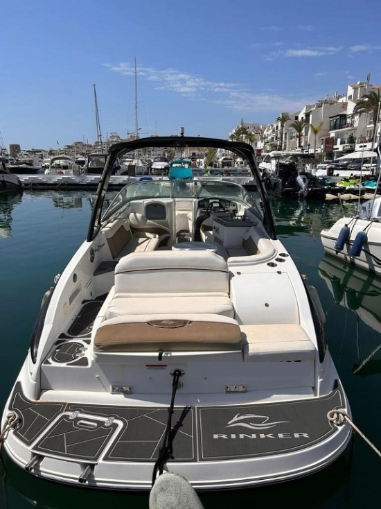 Rinker Captiva 296 BR preowned for sale