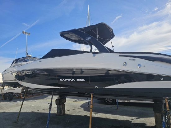 Rinker Captiva 296 BR preowned for sale