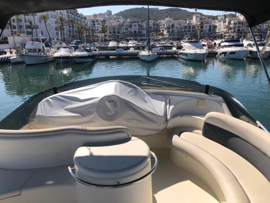 Azimut 46 preowned for sale