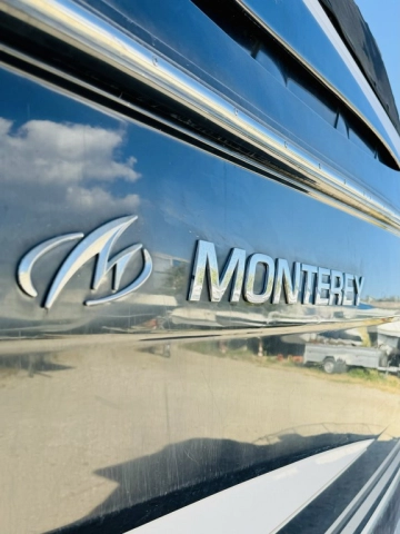 Monterey 275 Sportyacht usata in vendita