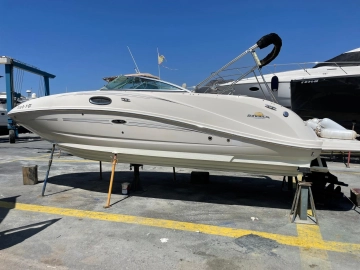 Sea Ray 260 Sd usado à venda