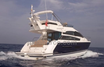 Fairline Squadron 42 usado à venda