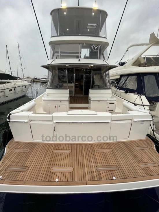 Riviera 50 Sport Motor Yacht usado à venda