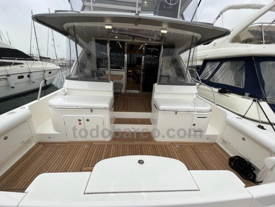 Riviera 50 Sport Motor Yacht usado à venda