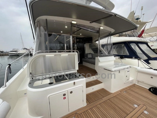 Riviera 50 Sport Motor Yacht usado à venda