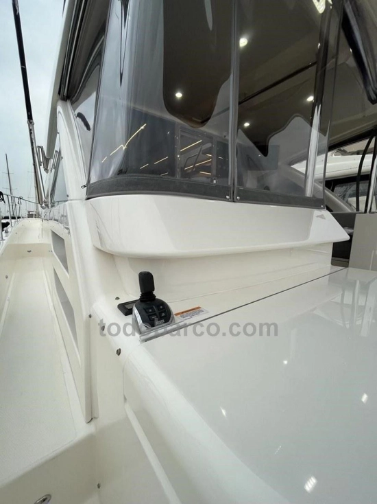 Riviera 50 Sport Motor Yacht usado à venda