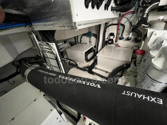 Riviera 50 Sport Motor Yacht usado à venda