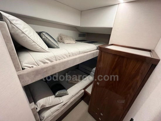 Riviera 50 Sport Motor Yacht usado à venda