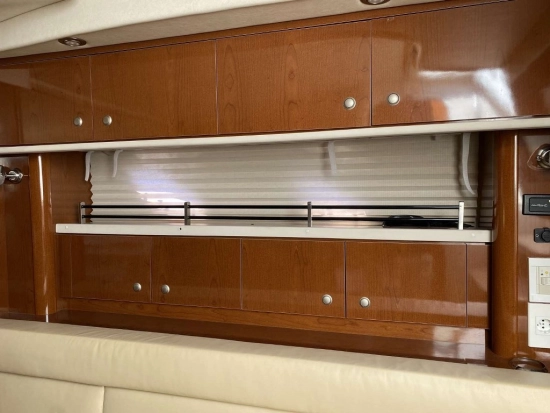 Sea Ray Sundancer 355 usata in vendita