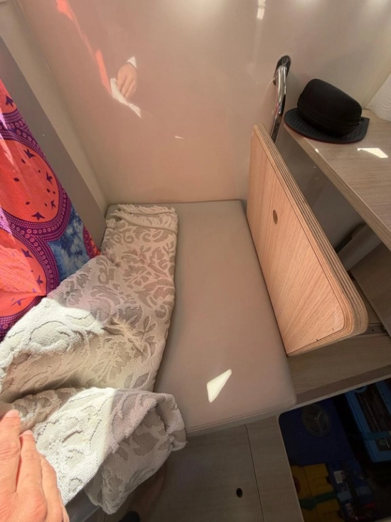 Quicksilver Pilothouse 805 Explorer de segunda mano en venta