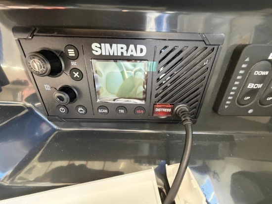 Quicksilver Pilothouse 805 Explorer de segunda mano en venta