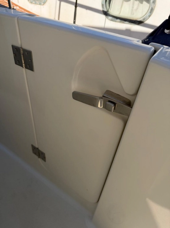 Quicksilver Pilothouse 805 Explorer de segunda mano en venta