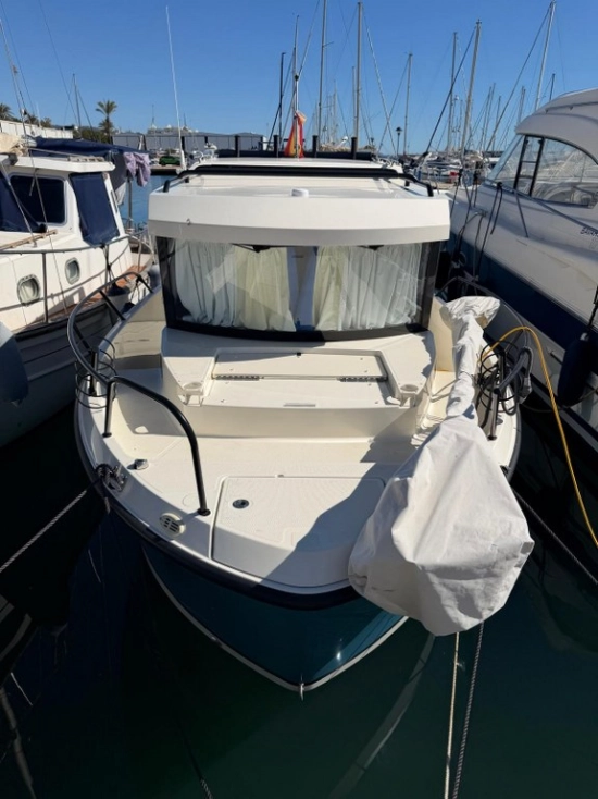 Quicksilver Pilothouse 805 Explorer de segunda mano en venta