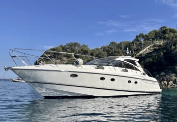 Princess V48 Open usado à venda