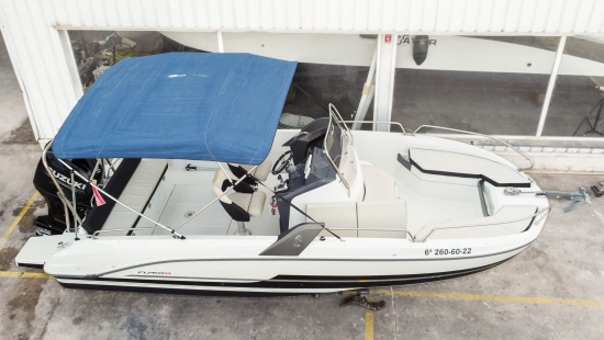 Beneteau Flyer 6.6 SpaceDeck preowned for sale