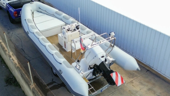 Valiant 750 DR usata in vendita