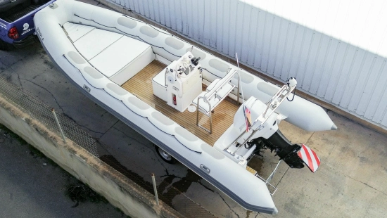 Valiant 750 DR usata in vendita