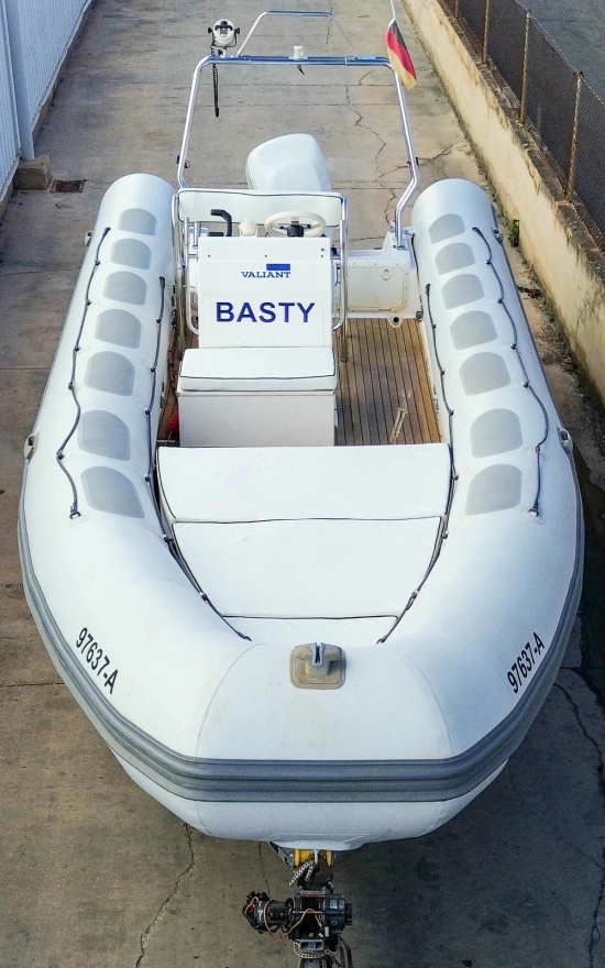 Valiant 750 DR usata in vendita