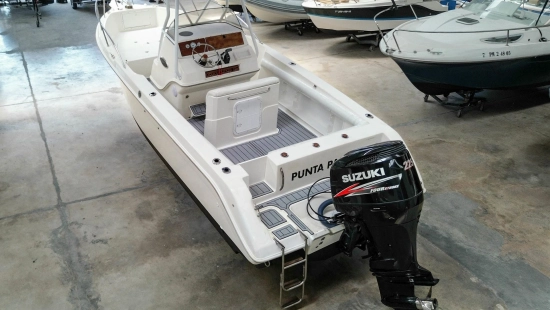 Wellcraft 238 CCF center console de segunda mano en venta