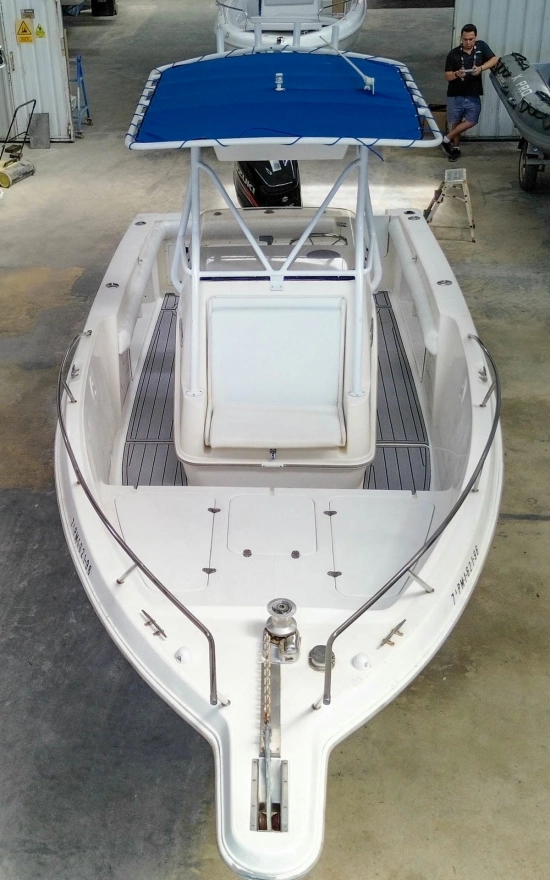 Wellcraft 238 CCF center console de segunda mano en venta