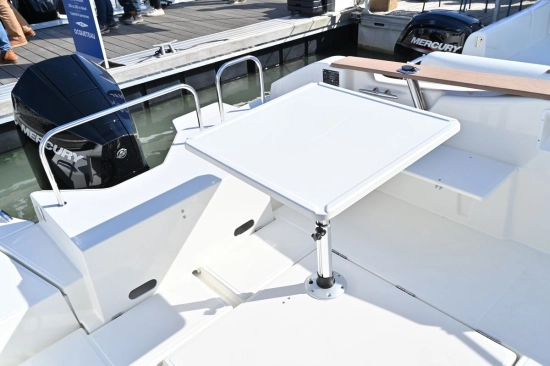 Ocqueteau Ostrea 710 timonera nuevo en venta