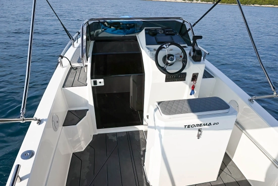 Teorema 20 Sundeck nuova in vendita