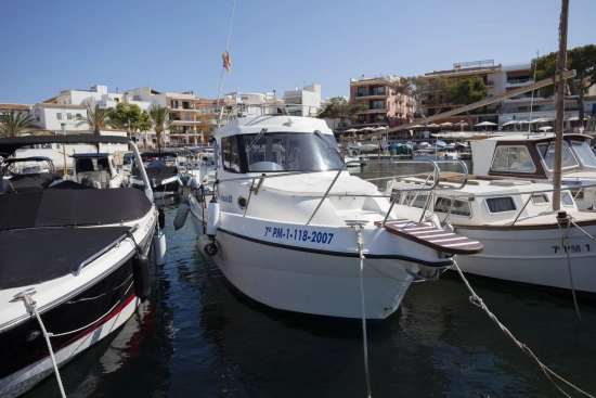 Yatlan Artabria 820 usado à venda