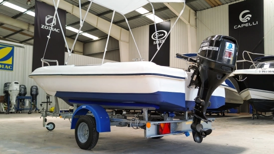 Jeanneau CAP 400 de segunda mano en venta