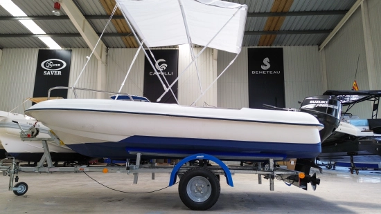 Jeanneau CAP 400 de segunda mano en venta