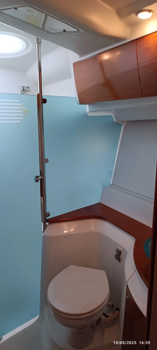 Beneteau Antares 12 Fly usado à venda