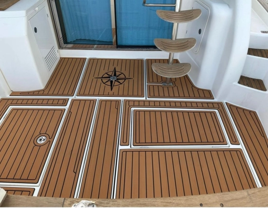 Beneteau Antares 12 Fly usado à venda