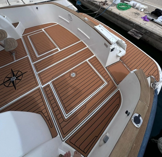 Beneteau Antares 12 Fly usado à venda