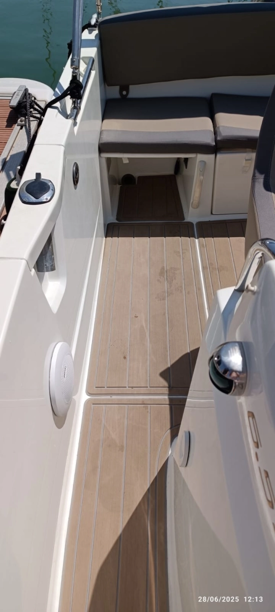 Jeanneau Cap Camarat 6.5 Cc usata in vendita