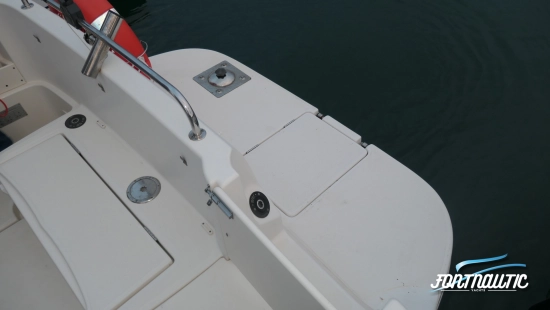 Jeanneau Merry Fisher 655 usado à venda