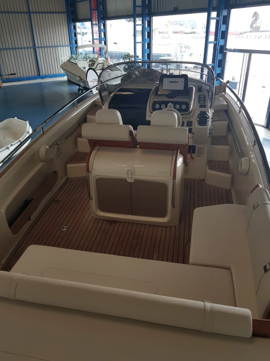 Invictus Yacht 280 GT de segunda mano en venta